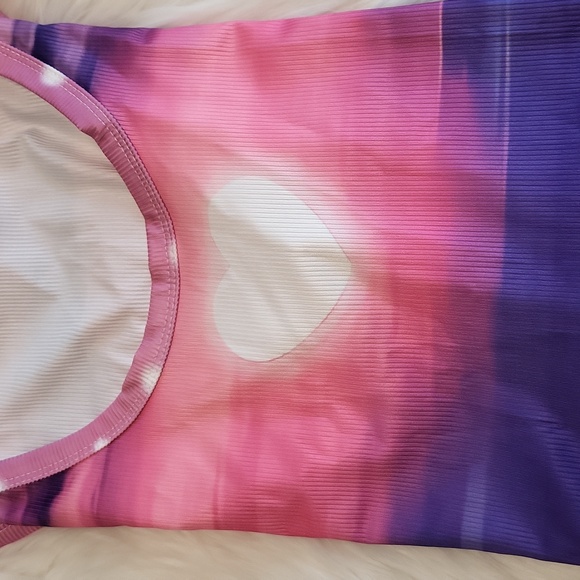 Tank top - Picture 10 of 10